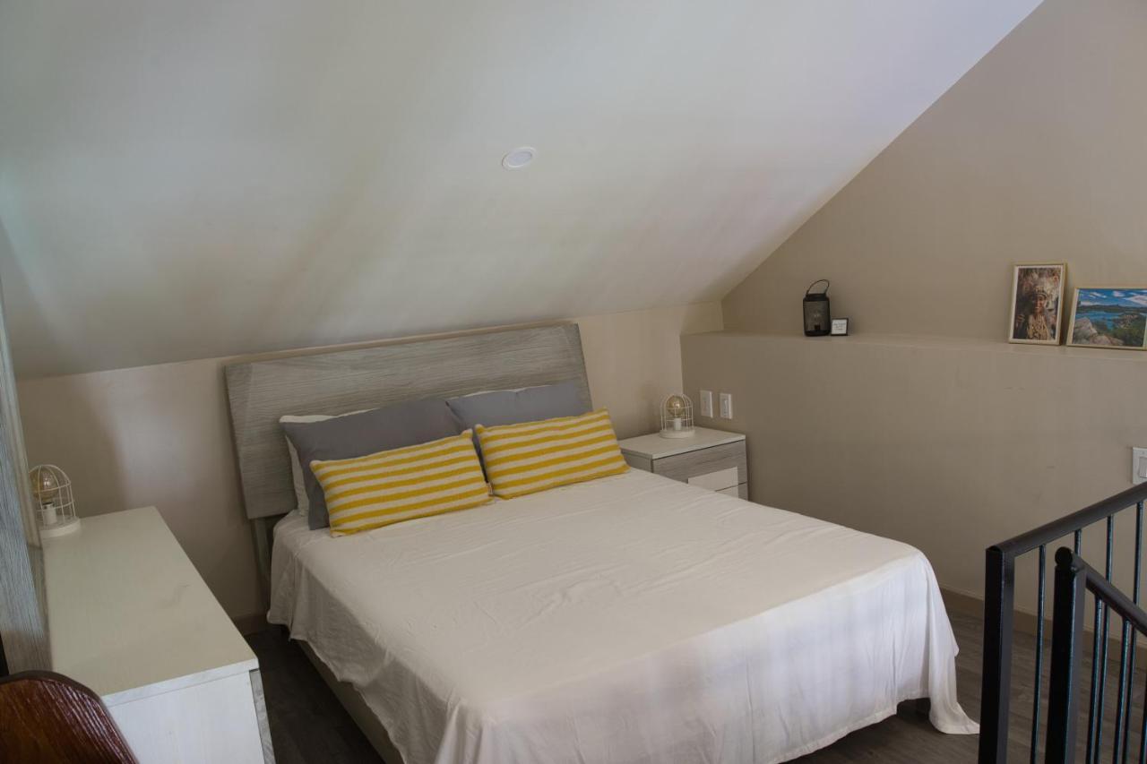 City Views Spacious Mezzanine Apartments Виллемстад Экстерьер фото