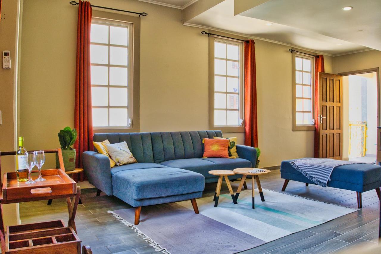 City Views Spacious Mezzanine Apartments Виллемстад Экстерьер фото